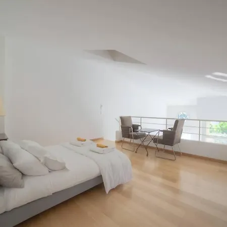 דירה Large Duplex Great Area Sea View *
