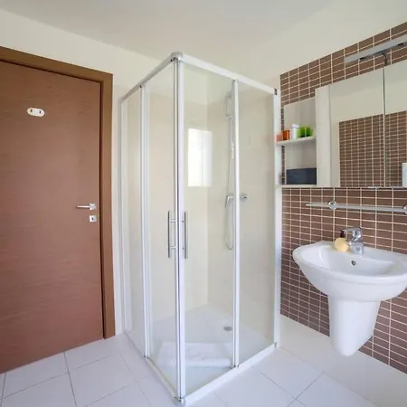 Large Duplex Great Area Sea View *